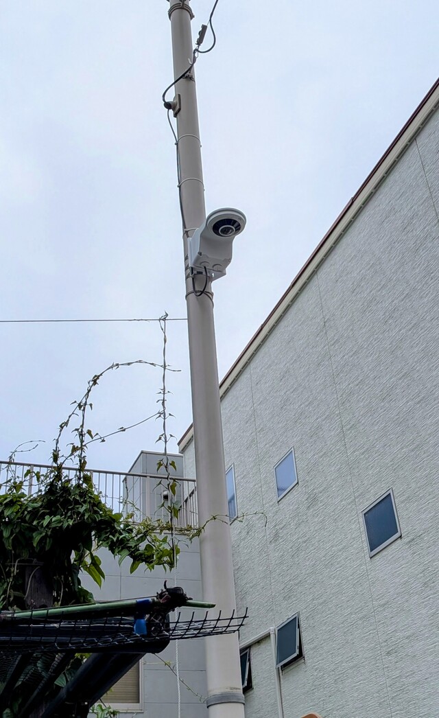 街頭防犯カメラ